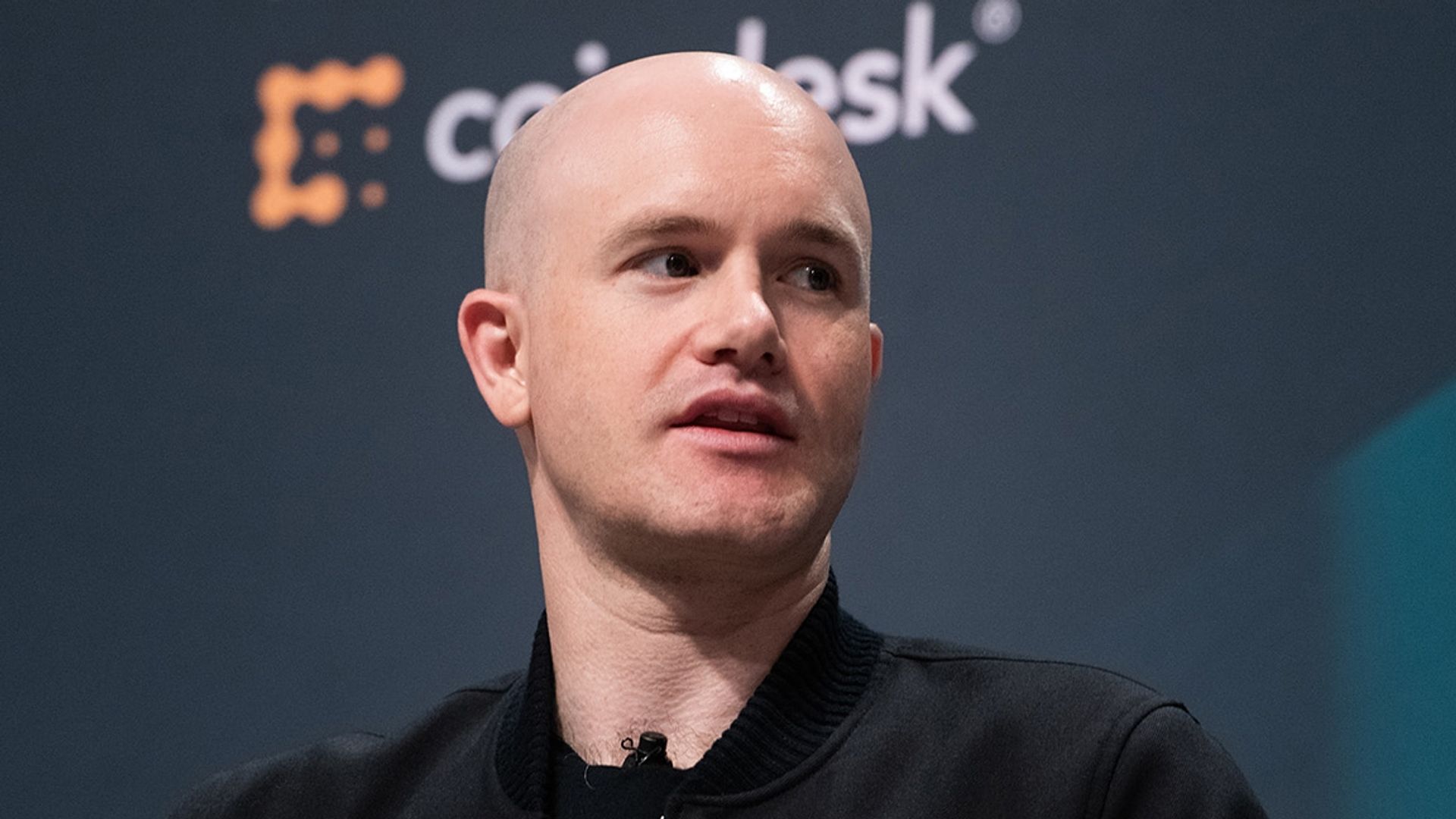 Coinbase Wins Abu Dhabi Approval for Tokenized Assets