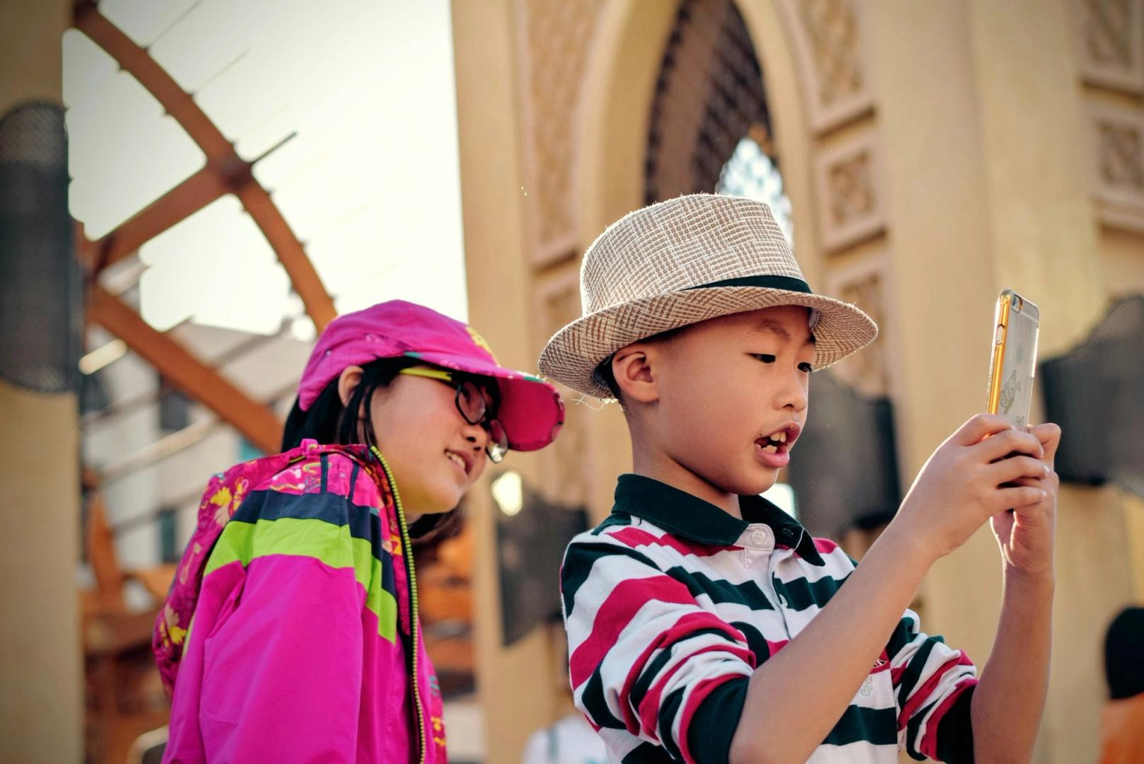 Crypto Execs: Digital Natives May Never Need a Bank