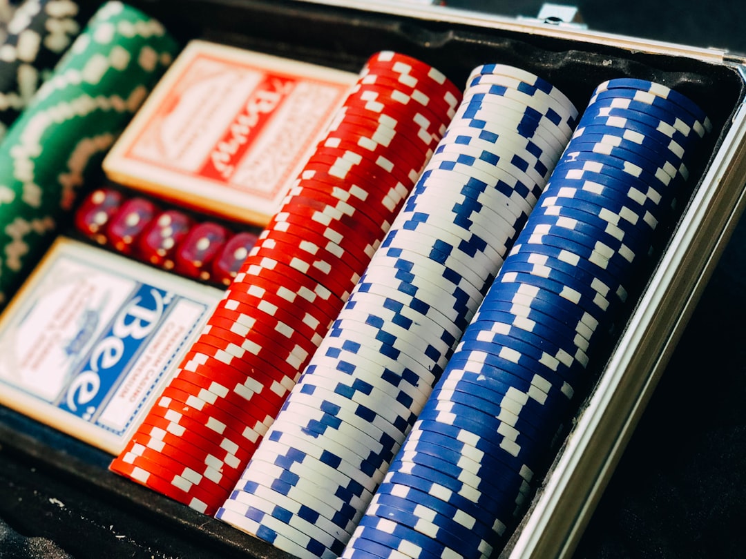 Canadian 'Grindathon' Wins 888poker $100K Mystery Bounty