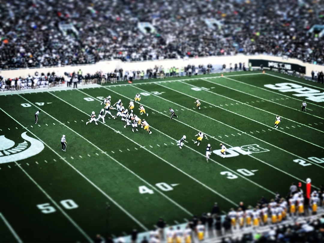 Polymarket Tests Parlays Ahead of NFL Kickoff