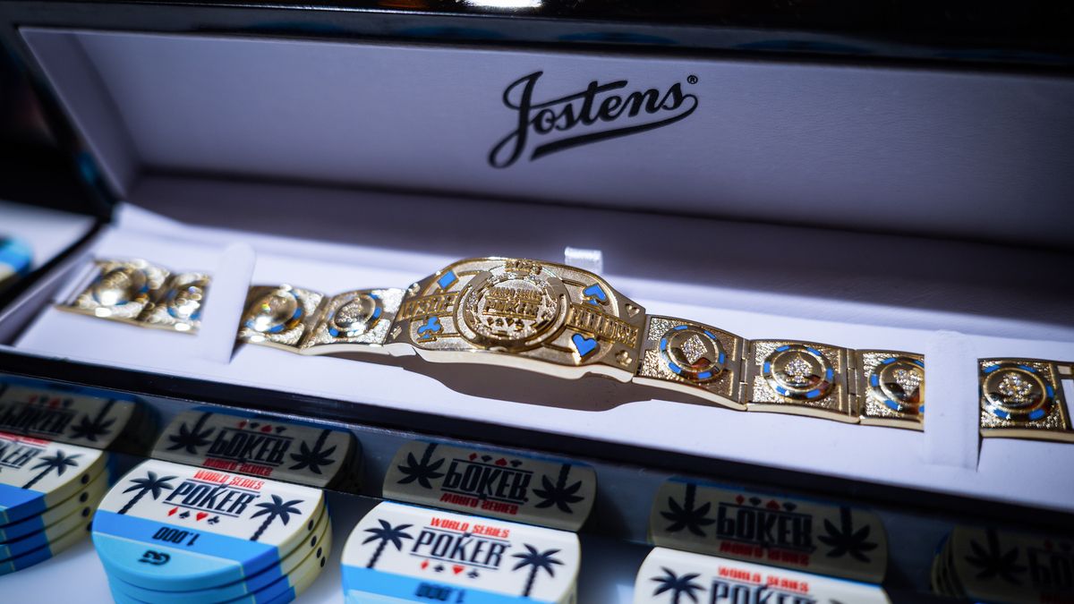 WSOP Cuts Rake on 12 Paradise Bracelet Events